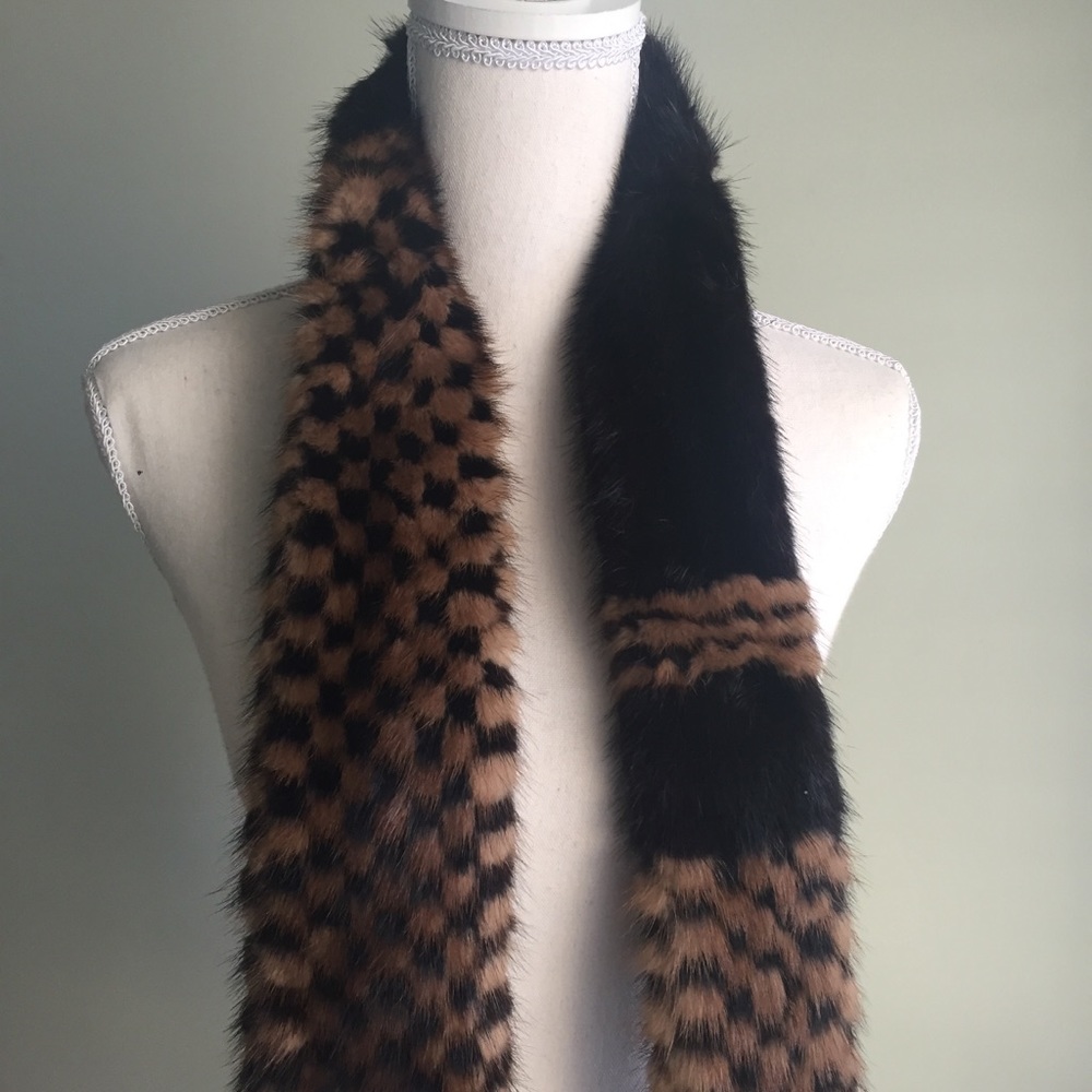 NWOT Custom Mink Hand Sewn Patchwork Scarf - Picture 6 of 8